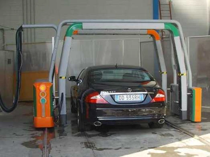La corretta manutenzione della carrozzeria in inverno
