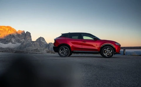 Junior punta in alto: Alfa Romeo sfida i giganti in Sudafrica