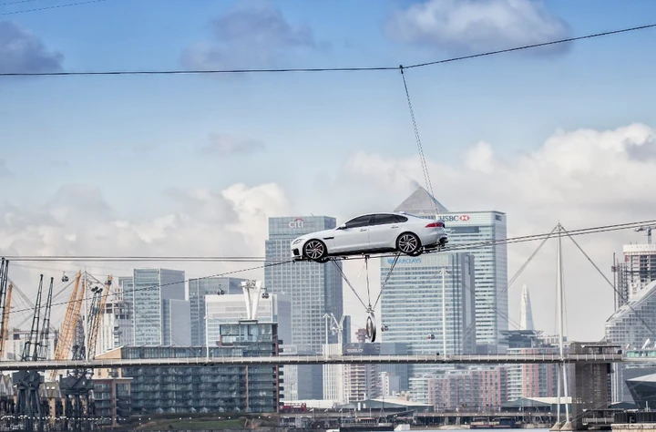 Nuova Jaguar XF 2015: il debutto a New York
