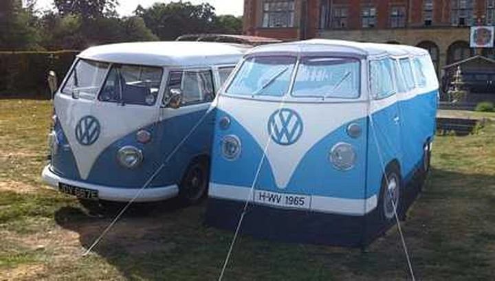 Pulmino Volkswagen? No, tenda da campeggio