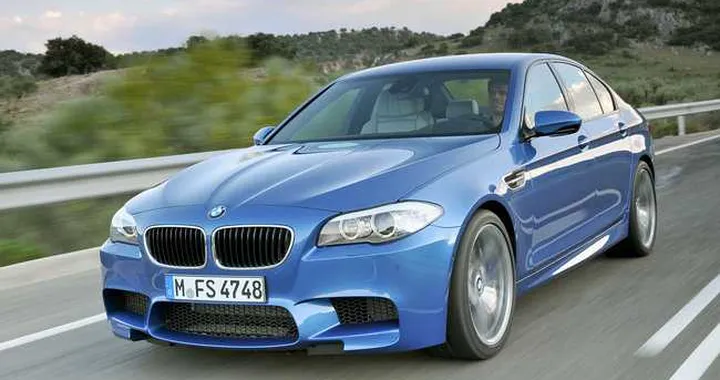 Bmw M5: nel 2012 arriva il diesel