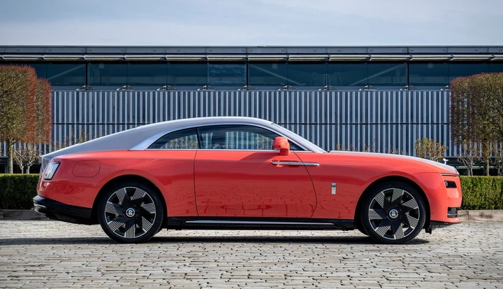 Rolls-Royce Spectre 