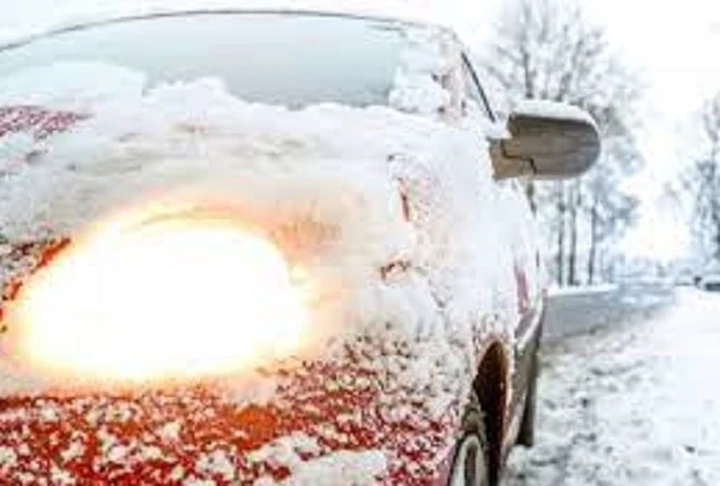 Accessori auto inverno: i prodotti da tenere sempre in macchina!