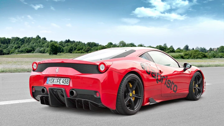 Ferrari 458 Italia: nuove componenti by Capristo Exhaust