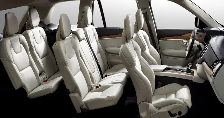 Nuova Volvo XC90 2014: le immagini degli interni