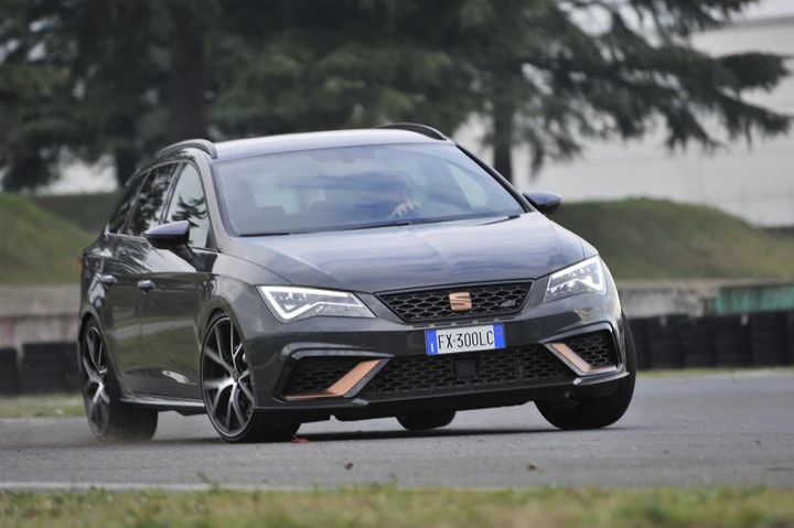 Leon Cupra R ST: la prova su strada