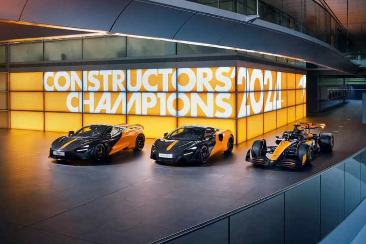McLaren da sogno: solo 9 esemplari per celebrare un traguardo stratosferico