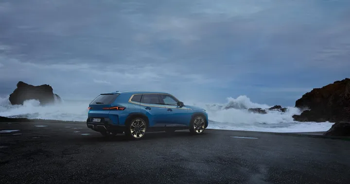 Nuova campagna comunicativa per i modelli BMW di lusso