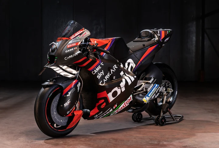 MotoGP, Aprilia presenta il Team Racing 2023