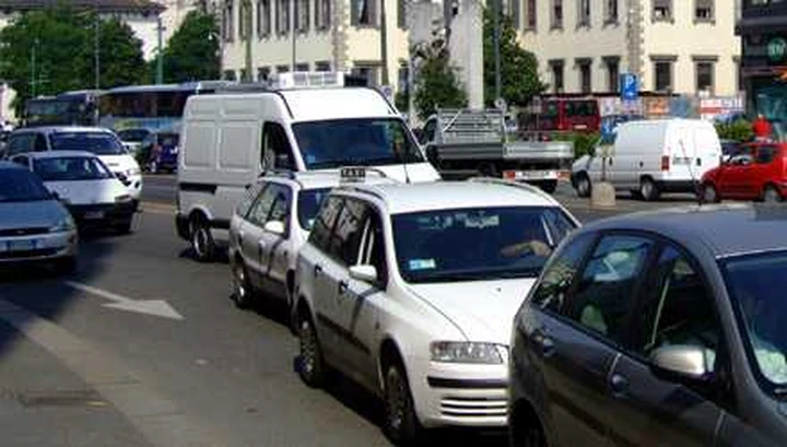 Rc auto: consumatori all’attacco sull’aumento delle tariffe