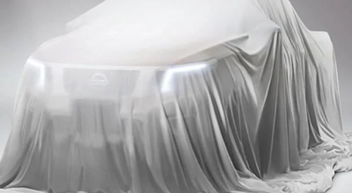 Nissan: il teaser di un nuovo modello