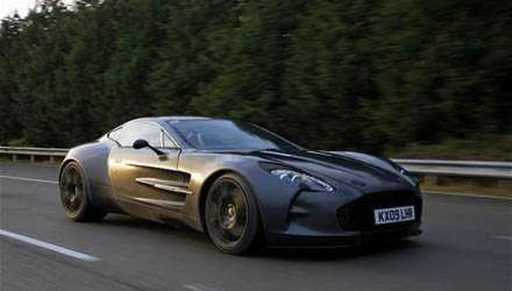 Aston Martin One-77: esagerata in tutto