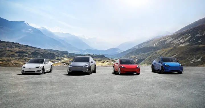 Crolla il valore delle auto usate di Tesla: le concessionarie non le vogliono