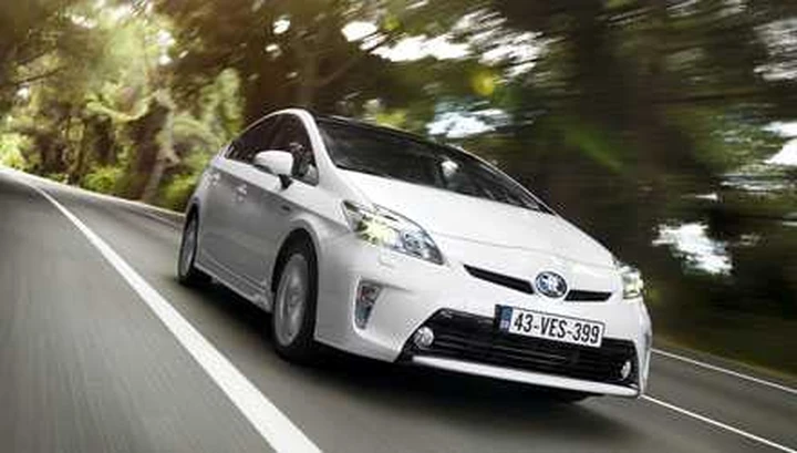 Toyota Prius 2012, prezzo da 27.500 euro