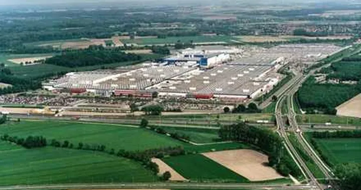 NedCar sforna la milionesima Mitsubishi 