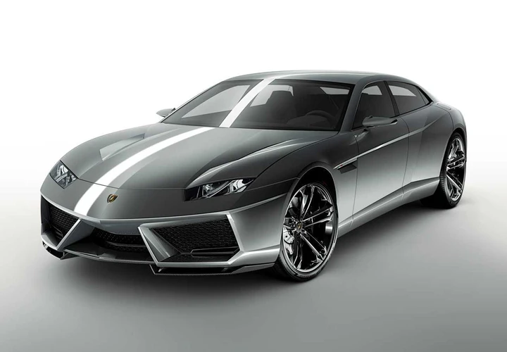 Lamborghini: la berlina Estoque al posto del SUV