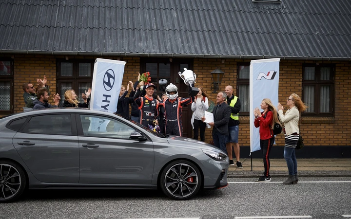 Hyundai i30 Fastback N, record Rom-Paris
