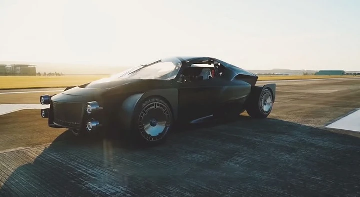 Hypercar elettriche: da Taiwan la risposta a Tesla Roadster. Ecco il video