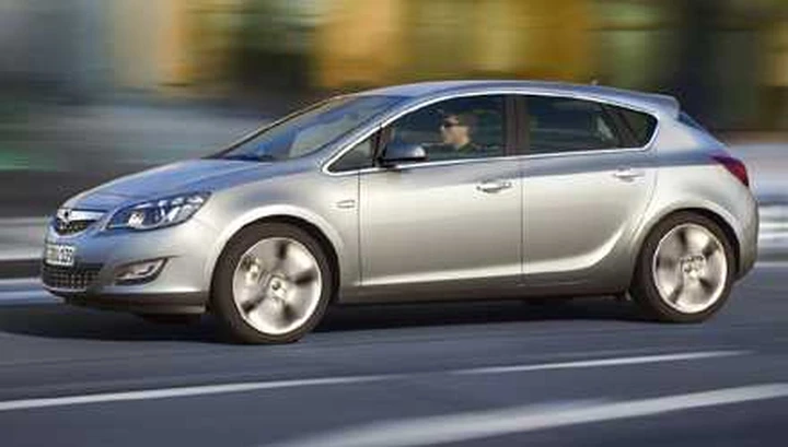 Ecco la nuova Opel Astra che debutterà a Francoforte