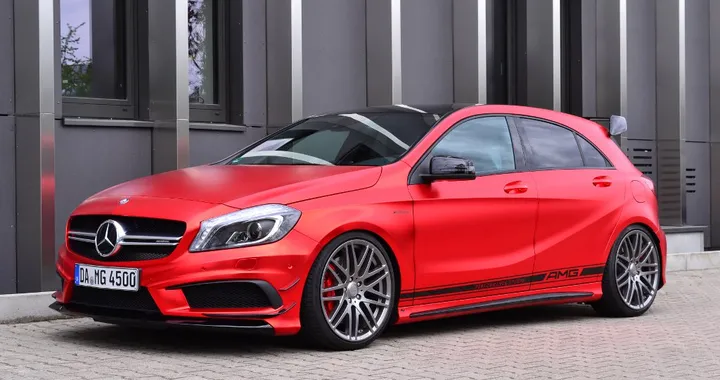 Mercedes A45 Amg by Folien Experte: 435 CV bastano?