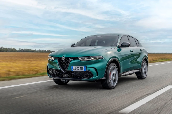 Alfa Romeo Tonale Plug-in Hybrid Q4: le prime impressioni