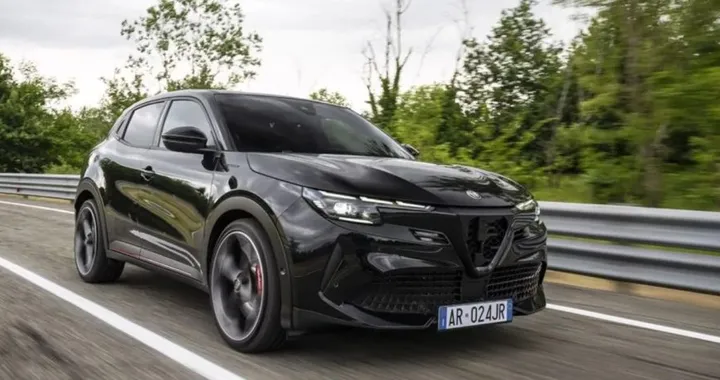 Alfa Romeo Junior: l'innovazione del Biscione al Festival Legendy 2025