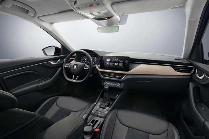 Skoda Scala: le prime immagini ufficiali degli interni