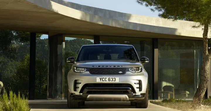 Land Rover Discovery Landmark Edition: prezzi da 69.600 euro
