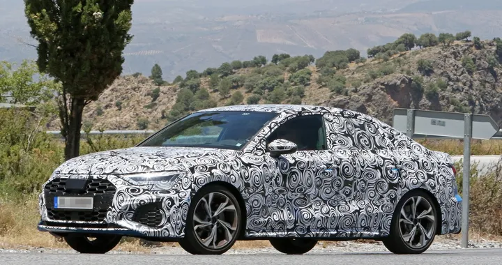 Audi S3 Sedan: le foto spia