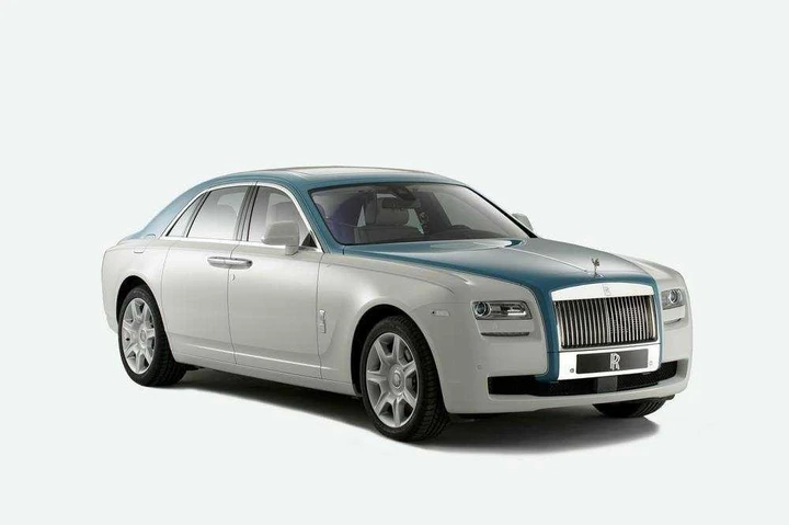 Rolls-Royce Ghost Firnas Motif Special Edition