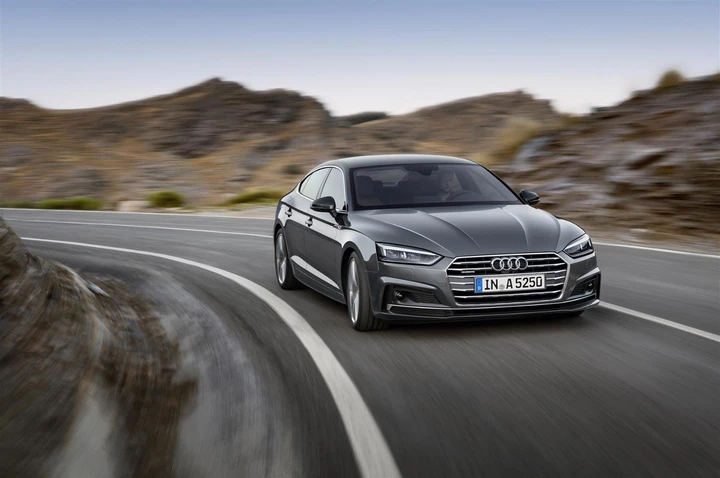 Audi A5 e S5 Sportback 2017: nuove immagini ufficiali