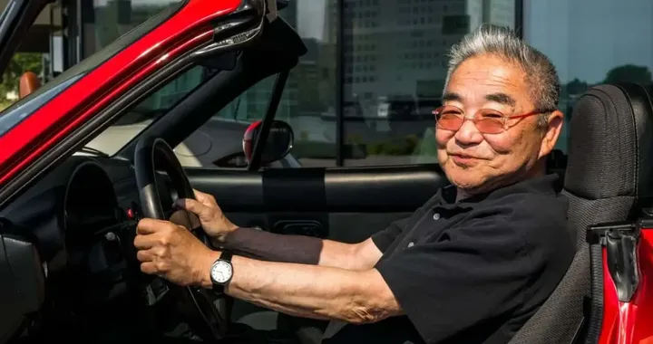 Addio a Tom Matano: il genio che ha regalato al mondo la Mazda MX-5 e la RX-7