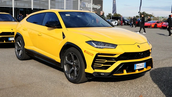 Lamborghini Urus Vallelunga