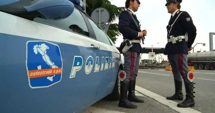 Clonano i documenti di una Bmw  X5 sbagliando la provincia: arrestati