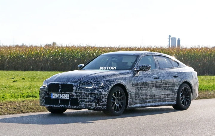 Bmw i4: proseguono i test di sviluppo della novità elettrica