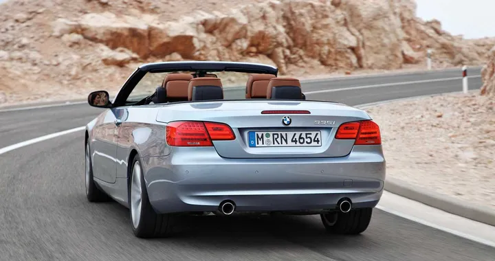 Guidi un'auto cabrio? Attenzione all'udito