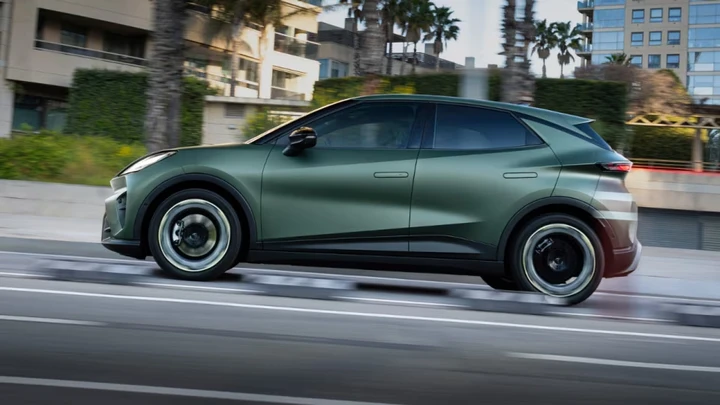 Cupra Raval Plus: arriva la versione elettrica da 135 CV sotto i 30.000 euro