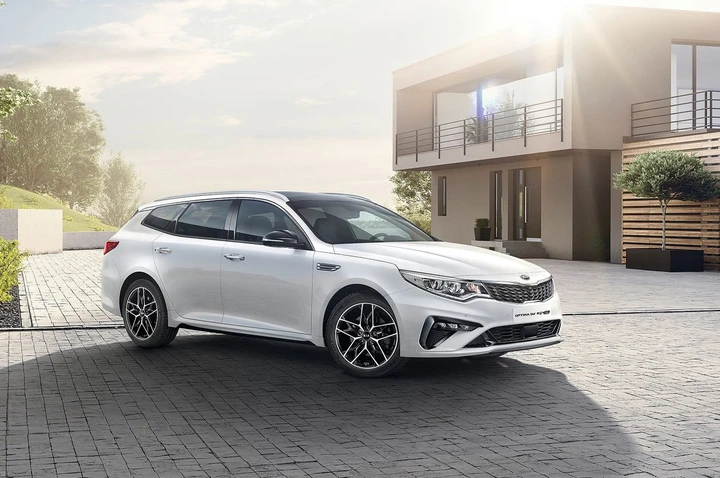 Kia Optima Sportswagon 2019: prime immagini ufficiali