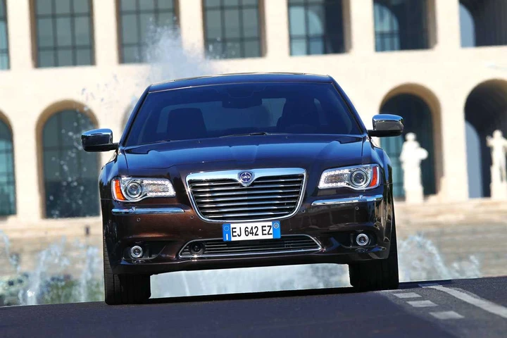 Nuova Lancia Thema 2011