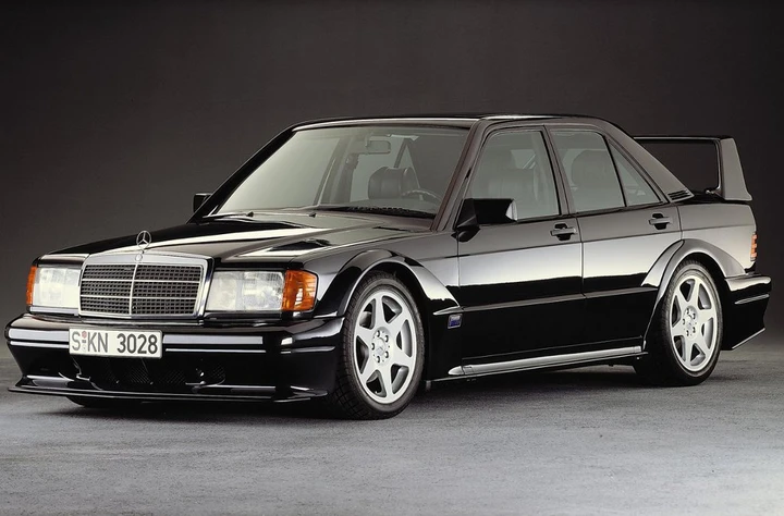 Mercedes celebra i 25 anni della supersportiva 190 E 2.5 - 16 Evo II