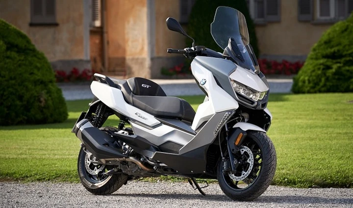 Bmw: gli scooter C400 X e C400 GT Online Edition disponibili esclusivamente sul Web