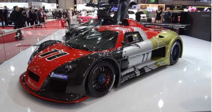 Gumpert Apollo R: dal Salone di Ginevra alla pista