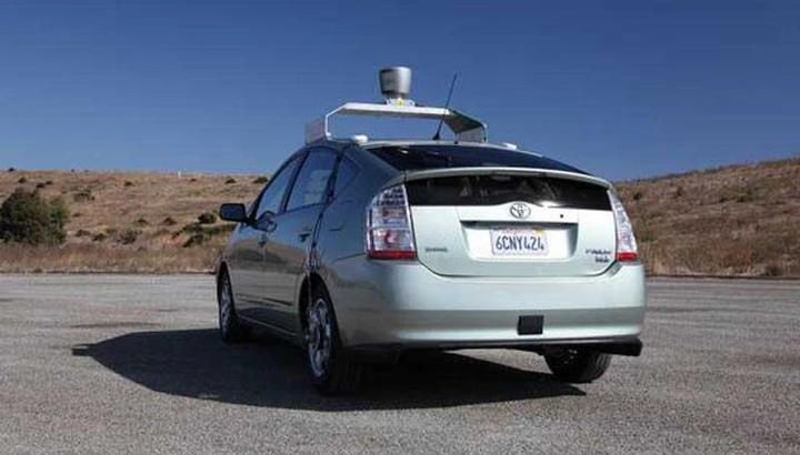 Google: l'auto senza pilota inizia i test in Nevada