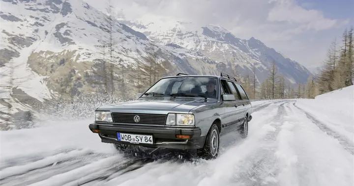 Volkswagen: 35 anni di Passat integrale