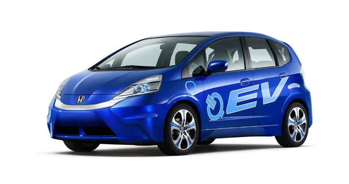 Honda Fit EV: l'alter ego della Jazz si fa elettrico