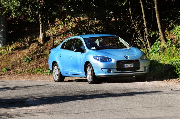 Renault Fluence ZE: prova su strada