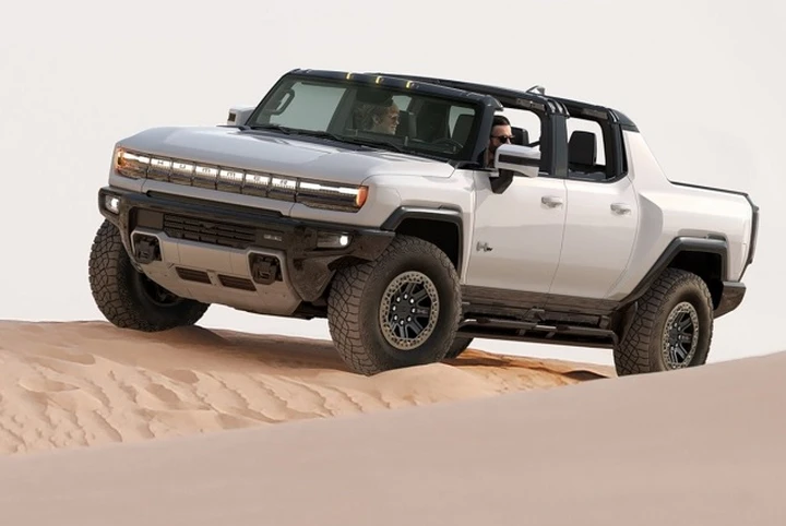 Hummer EV 2021: motore elettrico, allestimento, prezzo