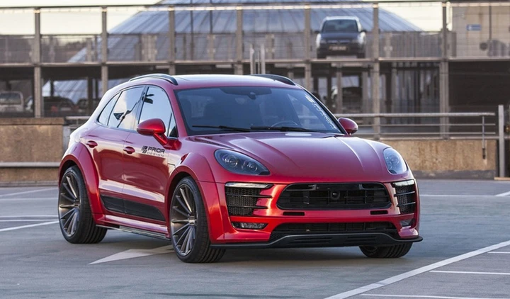 Porsche Macan by Prior Design