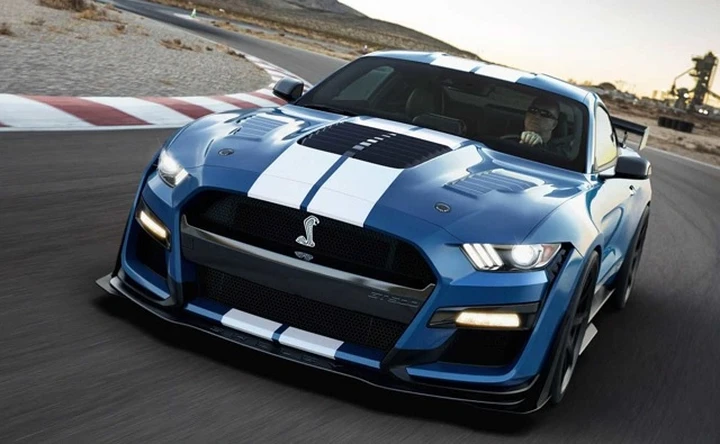 Ford Mustang Shelby: nuova Signature Edition per GT350 e GT500