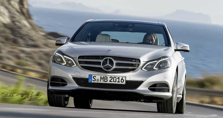 Mercedes: debutta il cambio a 9 rapporti